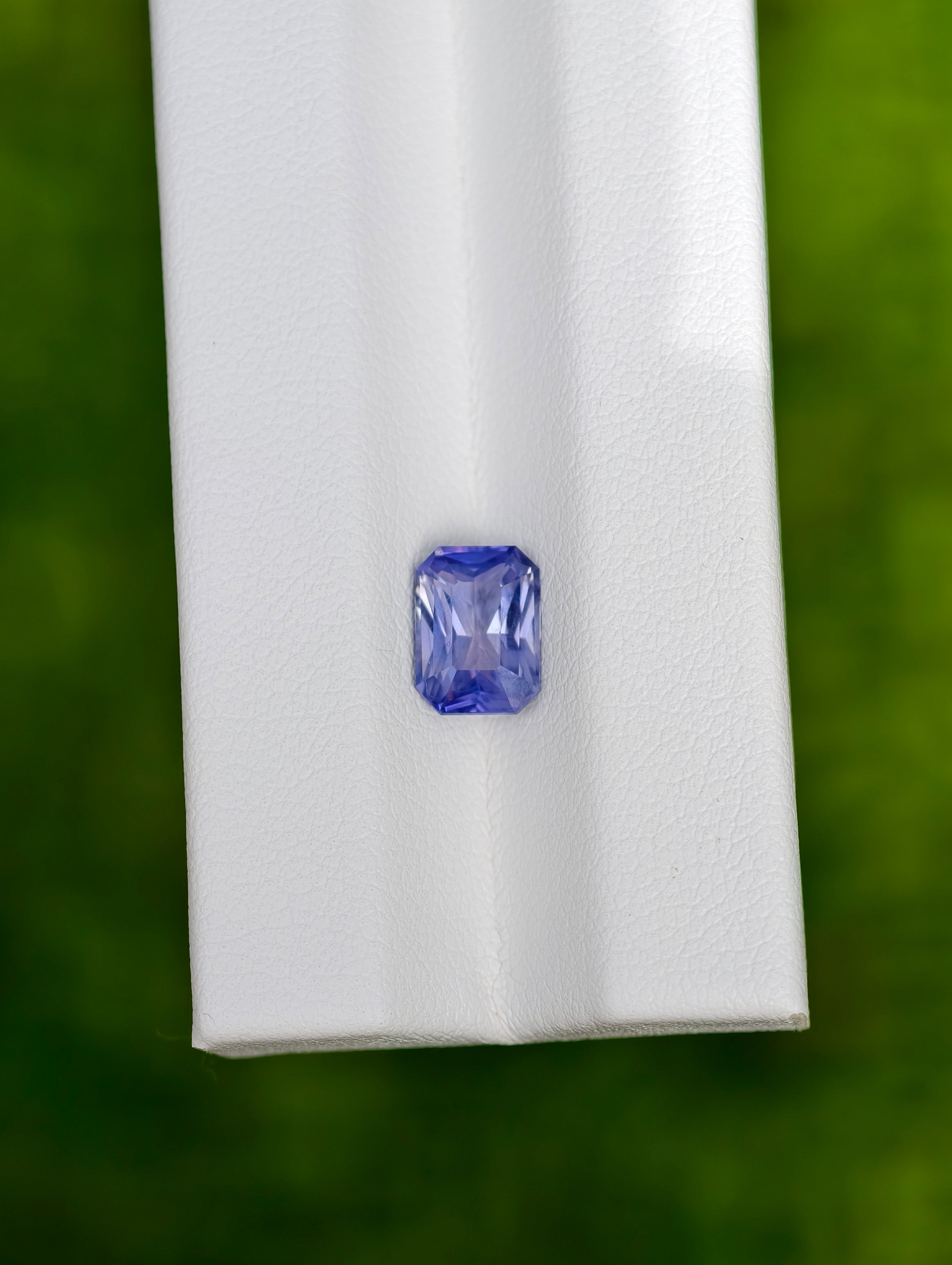 2.08ct Valvet Lavender Violet Sapphire from Sri Lanka (Ceylon)