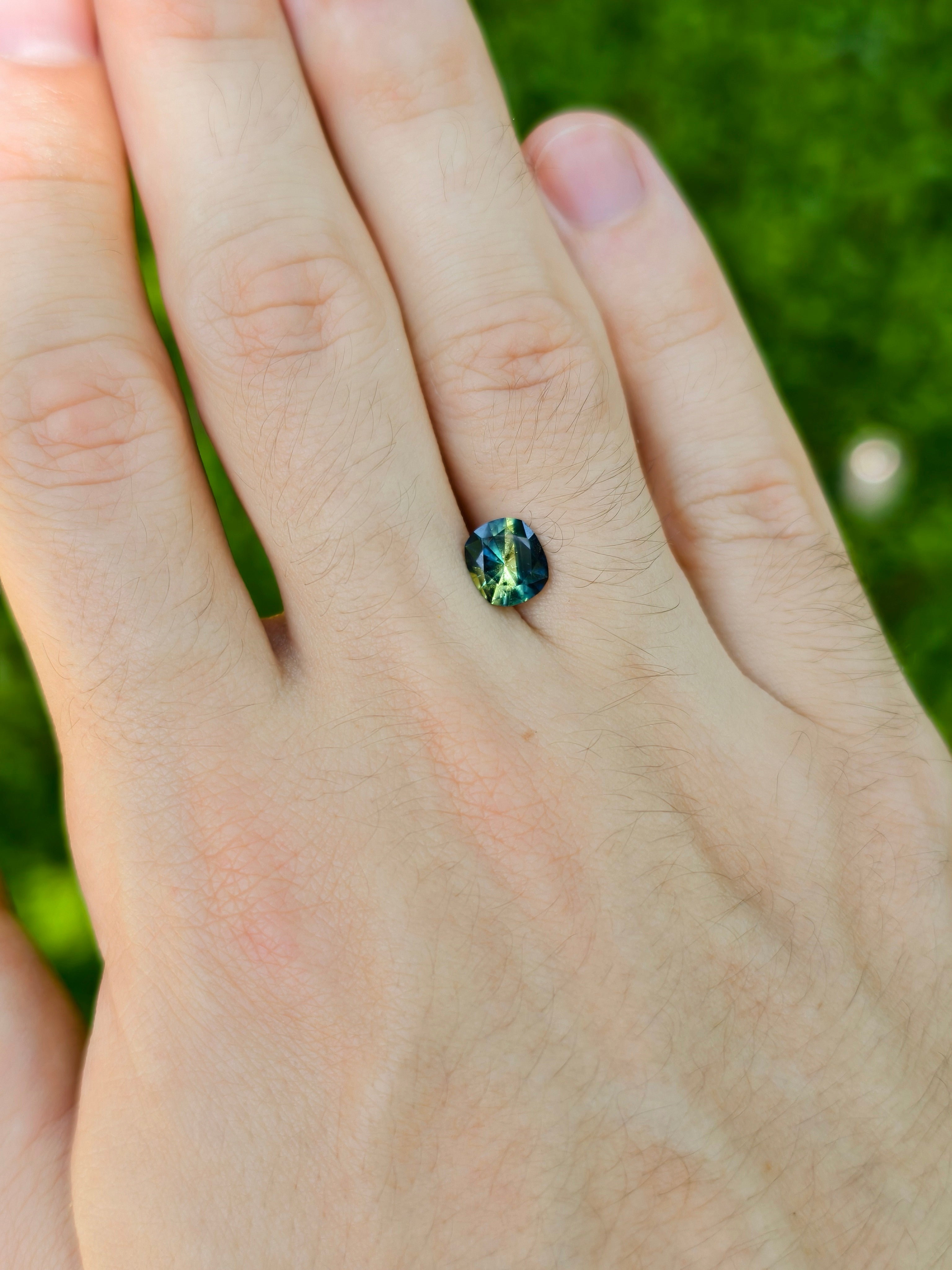 1.65ct Blue and Yellow Parti Sapphire from Australia, precision cut