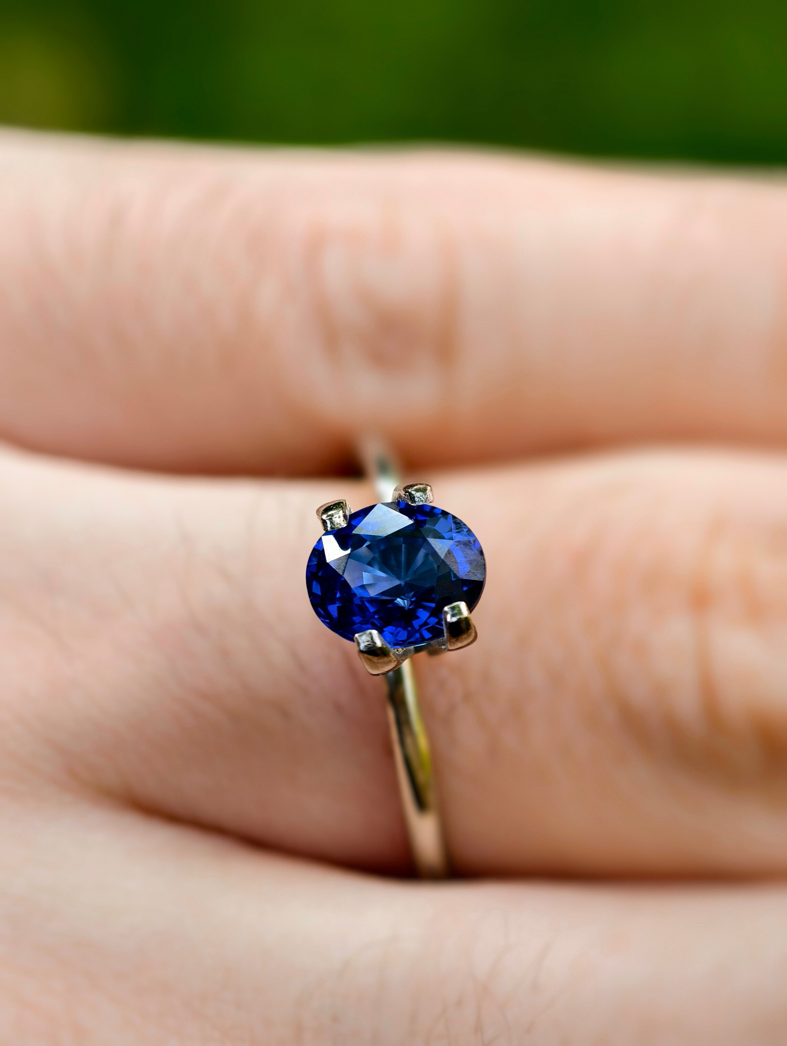 1.48ct Royal Blue Sapphire from Sri Lanka (Ceylon)