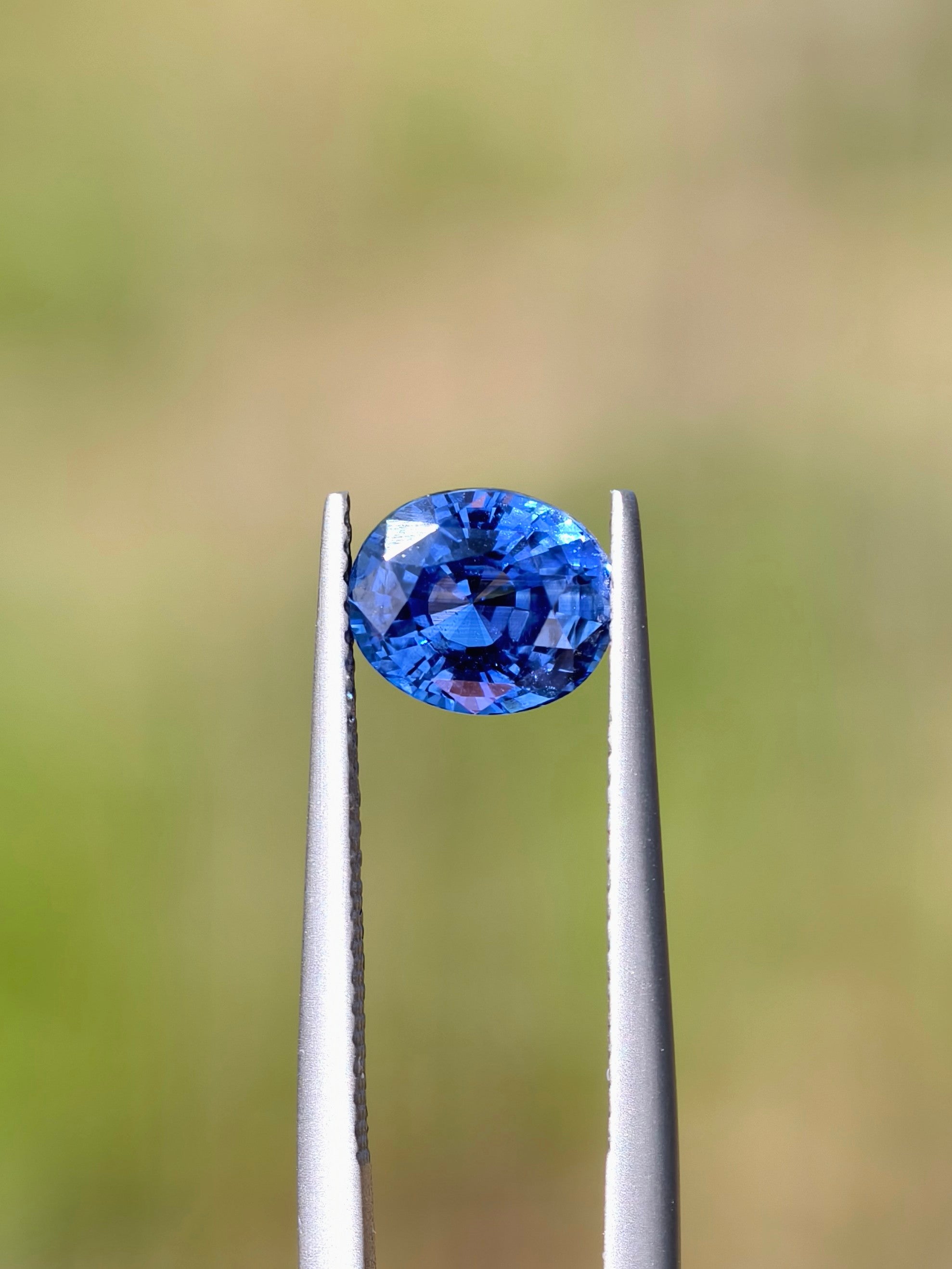 2.11ct Vivid Blue Sapphire from Sri Lanka (Ceylon)
